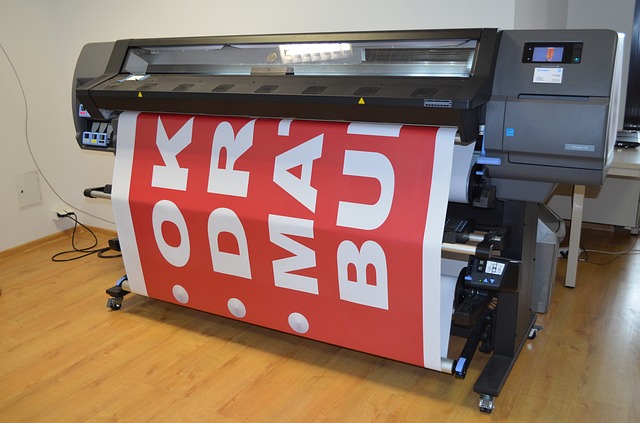 Printer pro velkoformátový tisk
